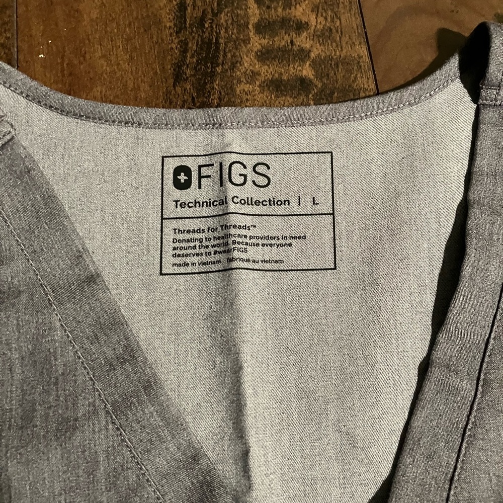 Figs Top - Picture 2 of 2